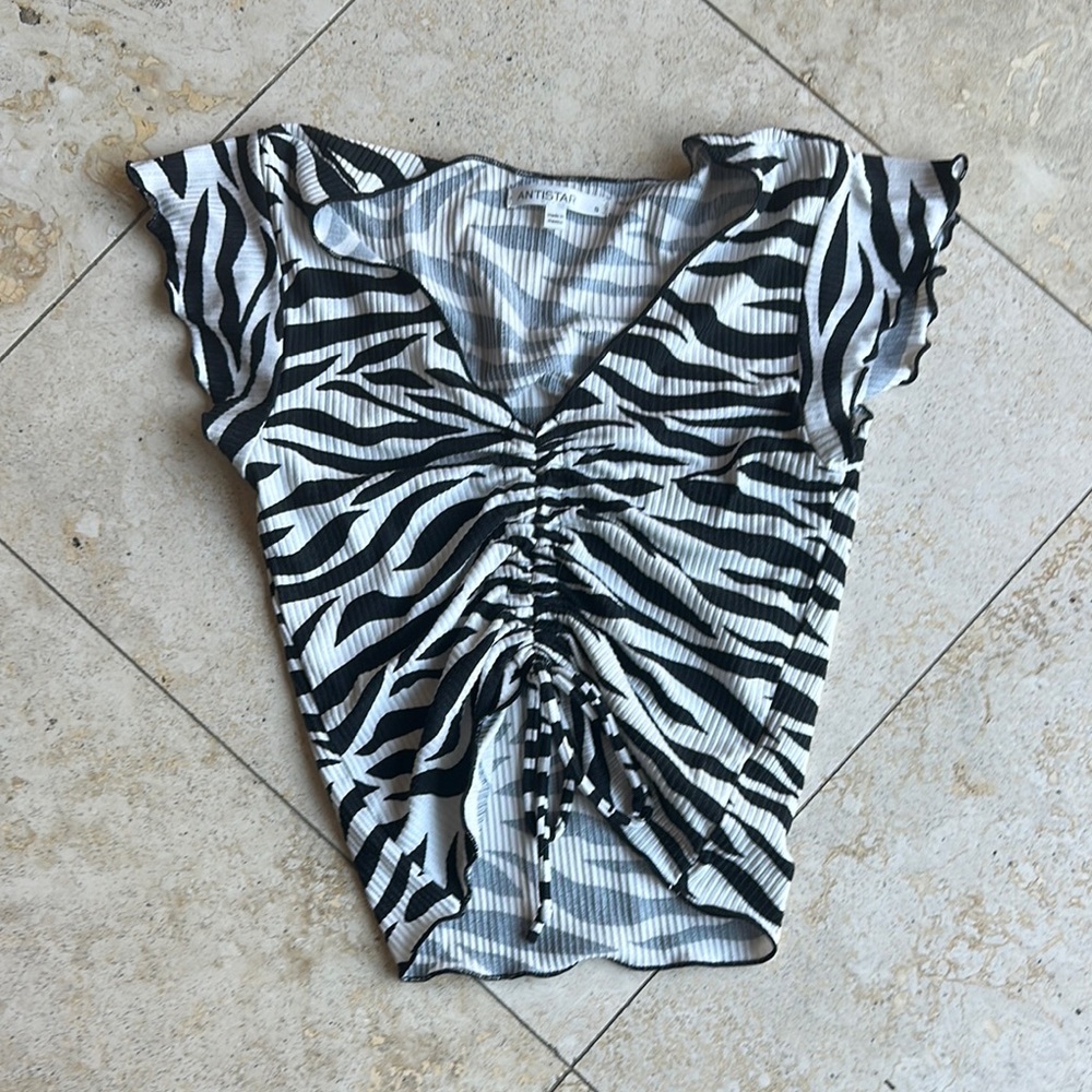 Antistar Stylish Zebra Print Ruched Top with String Tie at Hem